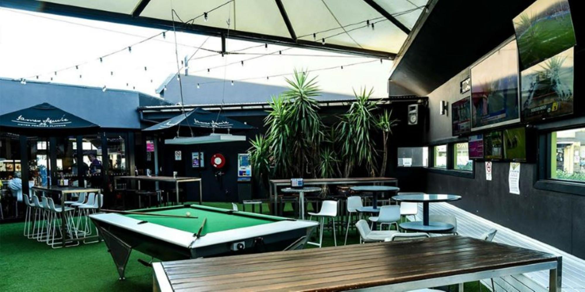 Best Sports Bars in Broadmeadow - Premier Hotel