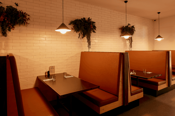 Best Sports Bars in Melbourne - Skinny Dog Hotel