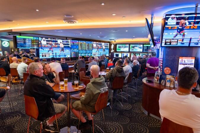 Best Sports Bars in Kingsford - Churchills Sports Bar