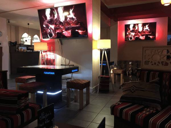 Beste Sportsbars in Hamburg - Room&Time Shisha Lounge