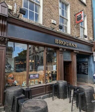Best Sports Bars in Dublin 2 - Brogans