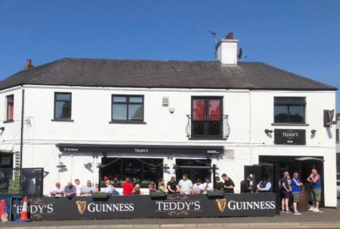 Best Sports Bars in Bangor - Teddys