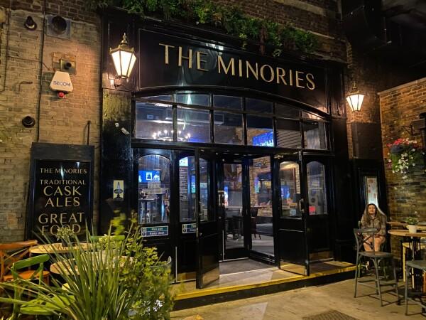 Best Sports Bars in London - Minories London