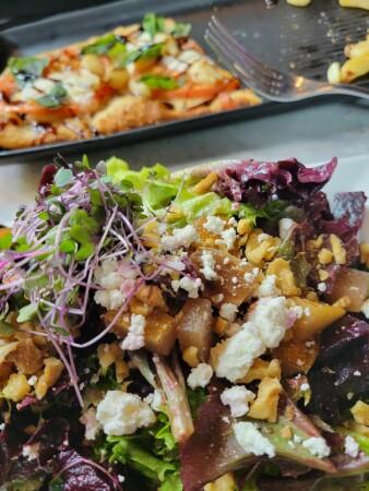 Best Sports Bars in Honolulu - Skybox Taphouse