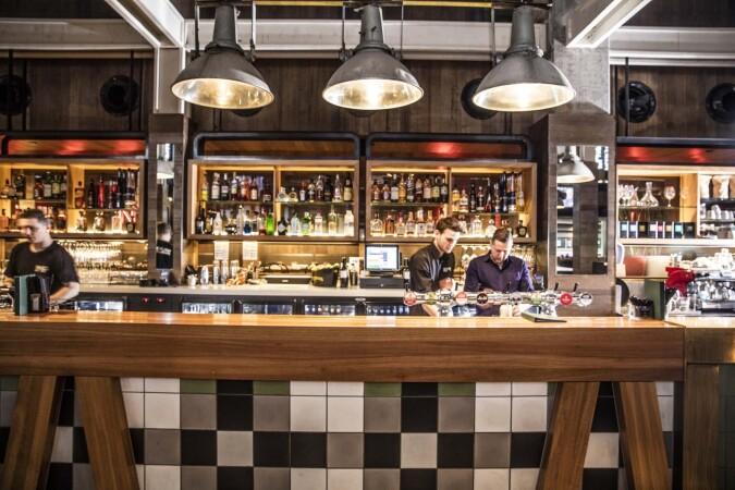 Best Sports Bars in South Wharf - Melbourne Public