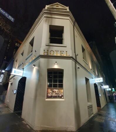 Best Sports Bars in Melbourne - Duke of Wellington Hotel