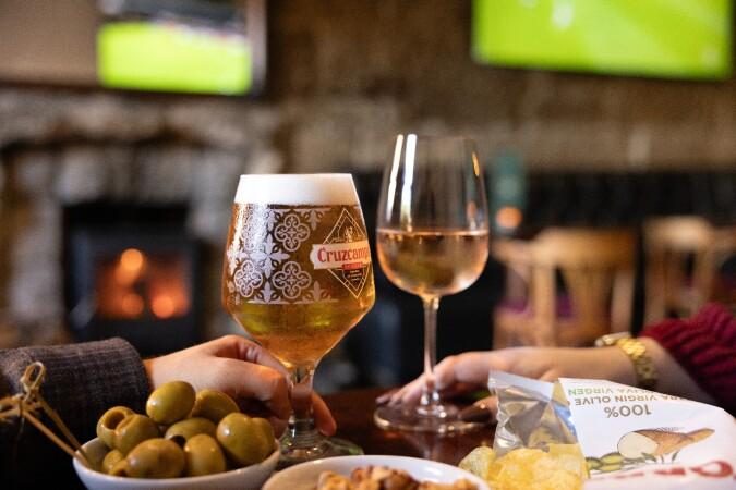 Best Sports Bars in Glasgow - The Drake