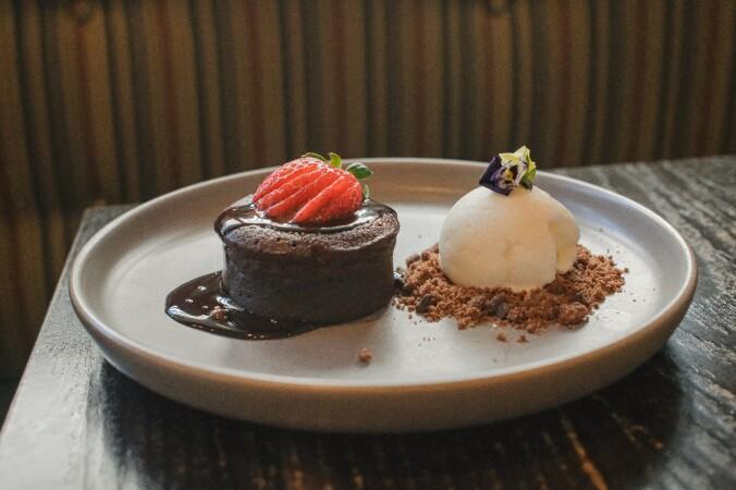 Best Sports Bars in Perth - Fenians Irish Pub