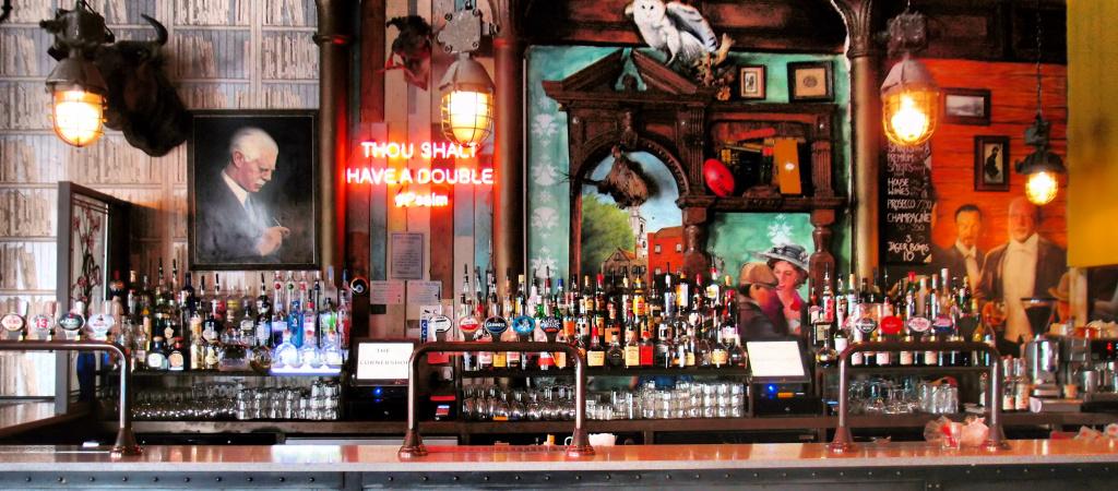 Best Sports Bars in London - The Cornershop